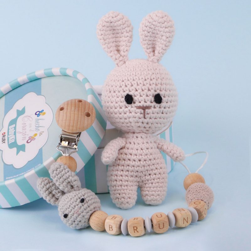 Conejito de crochet para bebé